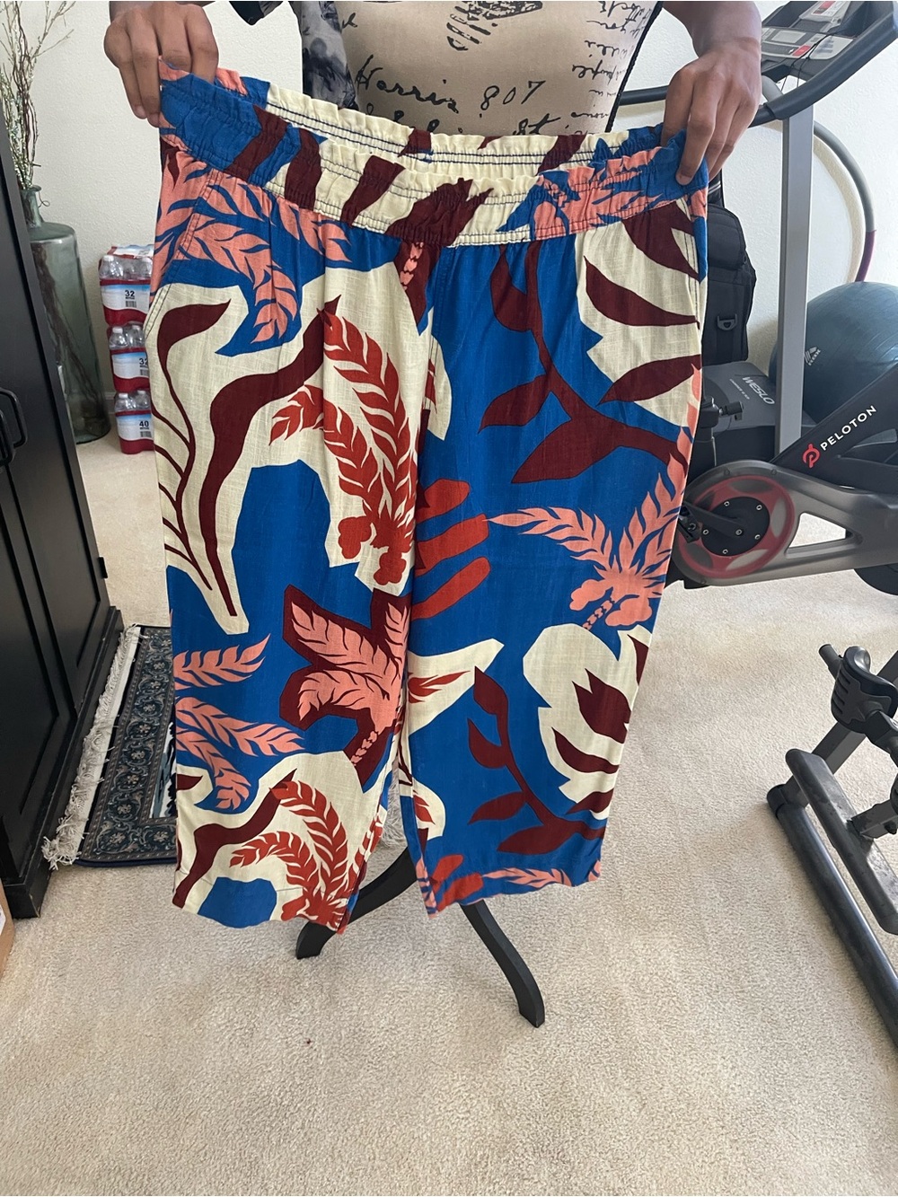 H&M Blue Tropical Print Pants with Cream & Rust Leaves NWT